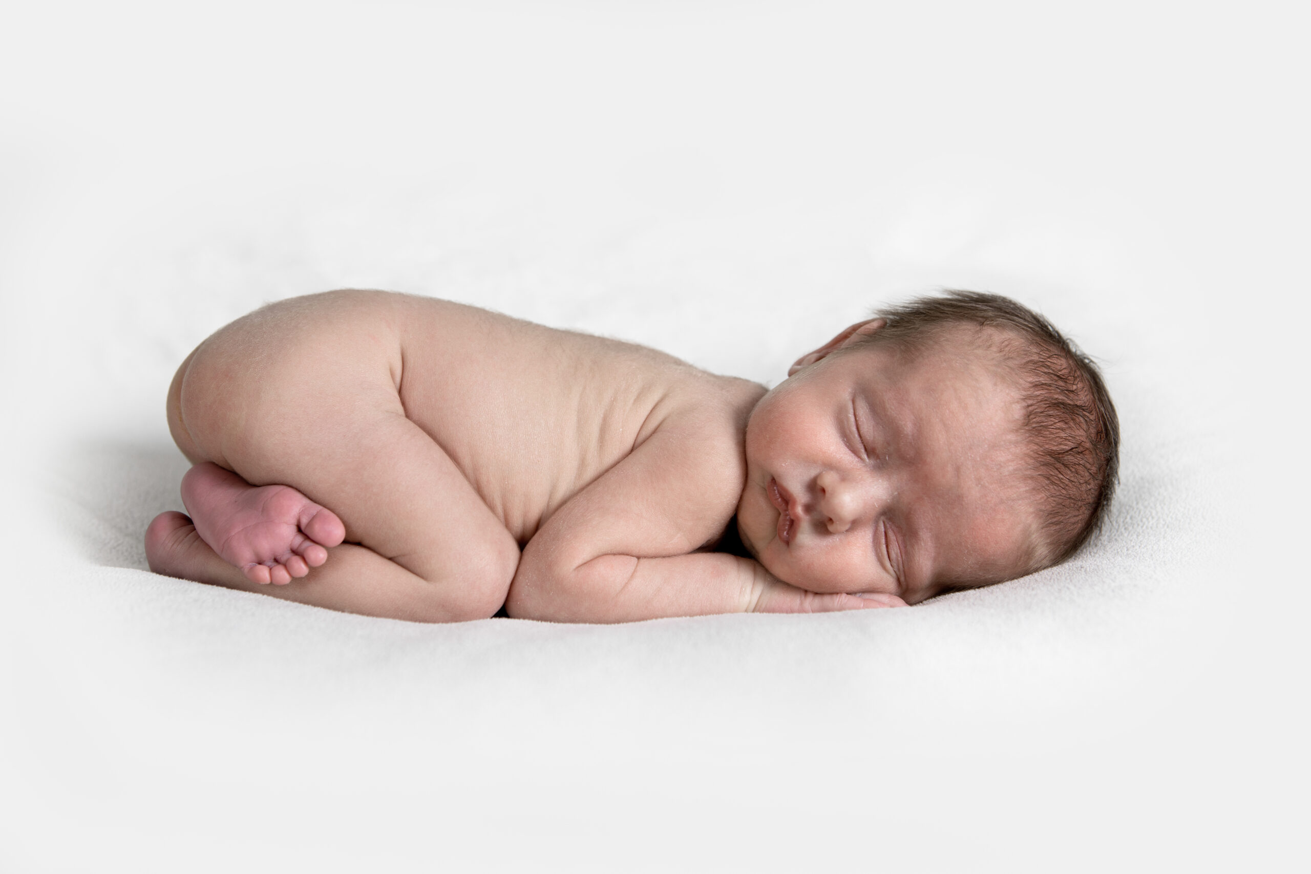 Het prille leven van newbornbaby's. Wat is er mooier? Bewaar dit moment met de newbornfotoreportage van Foto di Vita